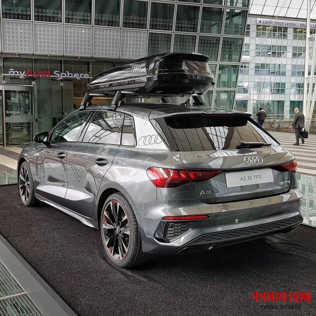 全新奧迪A3 Sportback實車現(xiàn)身，網(wǎng)友：這才是年輕人喜歡的菜