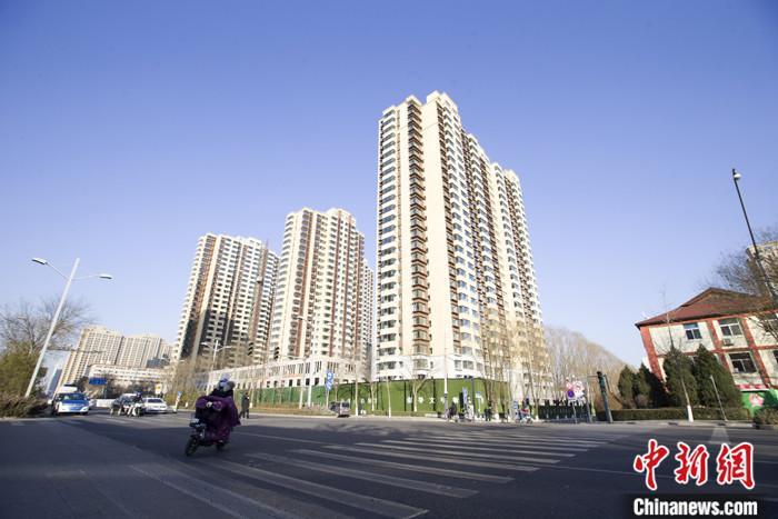 資料圖：與上海外灘一江之隔的陸家嘴金融中心。 湯彥俊 攝