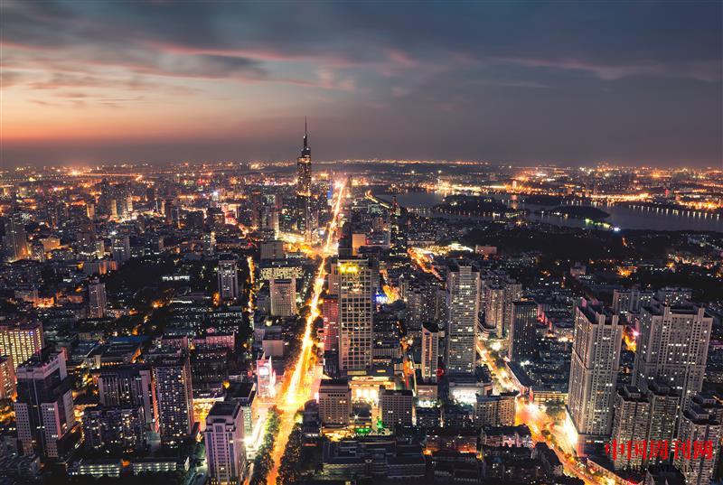 攝圖網_500327082_南京城市夜景(企業(yè)商用).jpg
